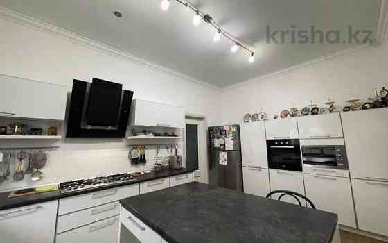 6-комнатный дом, 330 м², 20 сот., ЖМ Сарайшык - Рядом школа №55 Актобе
