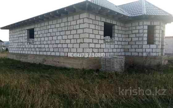 5-комнатный дом, 196 м², 10 сот., 4 микрорайон, 10 улица 45 