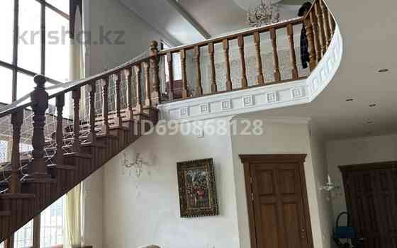 8-комнатный дом, 350 м², 10 сот., Махмуд Кашгари 106 - Абая Taraz