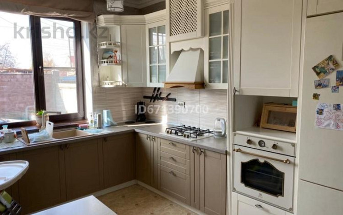 5-комнатный дом, 170 м², 4 сот., Алтынсарин 61/1 - Жандосова  - изображение 4