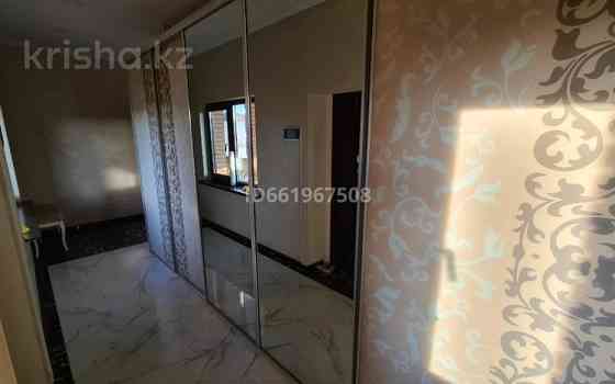13-комнатный дом, 700 м², 10 сот., мкр Нур Алатау, 10-я Алматы