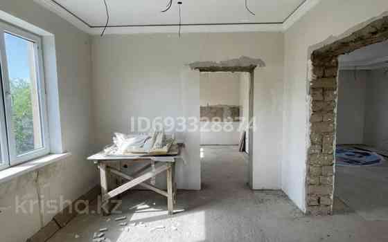 3-комнатный дом, 130 м², 8 сот., мкр Нуртас 55 - Саяхат Shymkent