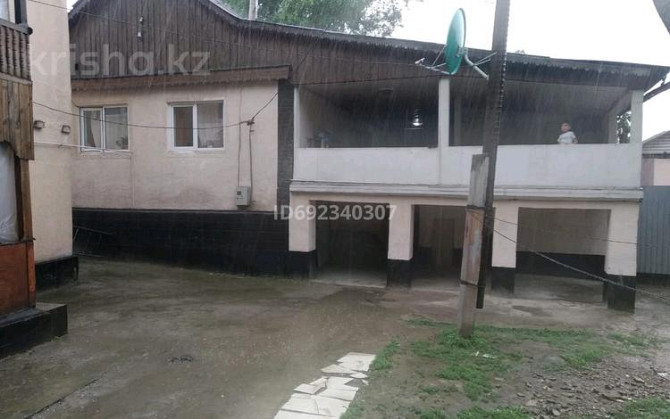 12-комнатный дом, 250 м², 5 сот., Хожамьярова 102 Almaty - photo 6