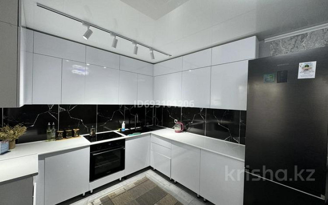 5-комнатный дом, 178.6 м², 10 сот., мкр Кунгей 247 - Нила Мазитова 20 Караганда - изображение 1