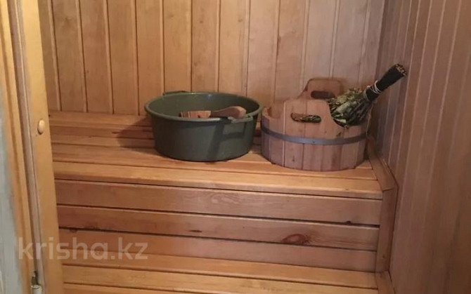 4-комнатный дом, 110 м², 8 сот., Малахова 22а Астана - изображение 7