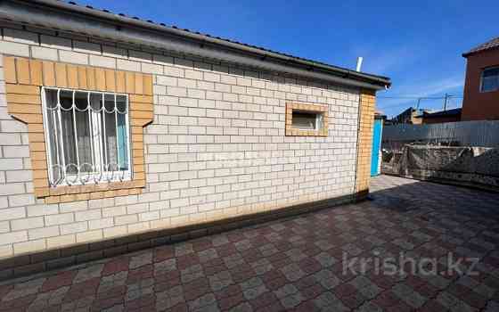 4-комнатный дом, 104 м², 6 сот., Кустанайская 76 - Радищева Павлодар