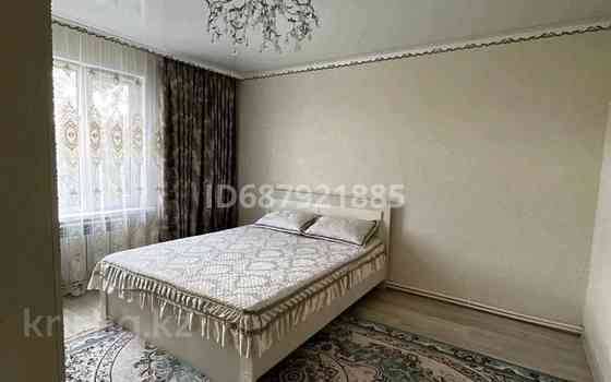 6-комнатный дом, 198 м², 8 сот., мкр. Зачаганск пгт, Автомобилистов 127/5 - Азербаева Oral