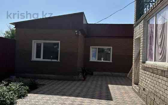 4-комнатный дом, 200 м², 5 сот., Дальневосточная Pavlodar