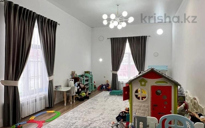 4-комнатный дом, 220 м², 10 сот., мкр Уркер, Шота рустевили - Назым Хикмета Astana - photo 3