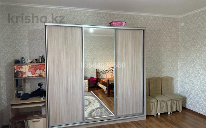 3-комнатный дом, 160 м², 8 сот., Оркен - 2, 39 ул 12 Atyrau - photo 3