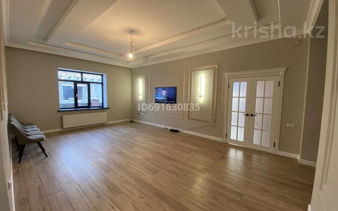5-комнатный дом, 230 м², 6 сот., Желтоксан 32/2 - ул. Суйнбай Мирас Маркет  - изображение 4