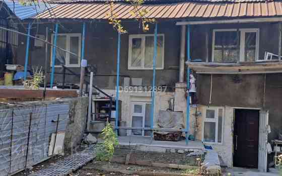 4-комнатный дом, 140 м², 5.6 сот., Полевая 10 - Полевая Алматы
