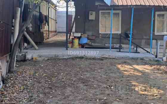 4-комнатный дом, 140 м², 5.6 сот., Полевая 10 - Полевая Алматы