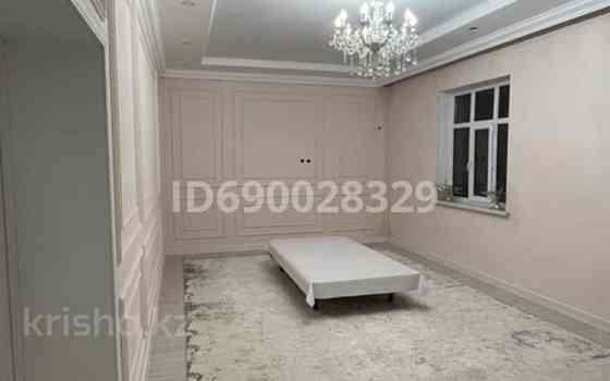 5-комнатный дом, 200 м², 8 сот., мкр Асар-2 2542 Шымкент