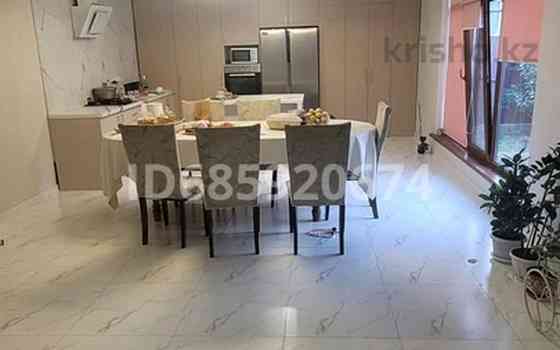 6-комнатный дом, 240 м², 8 сот., Акын сара 9 