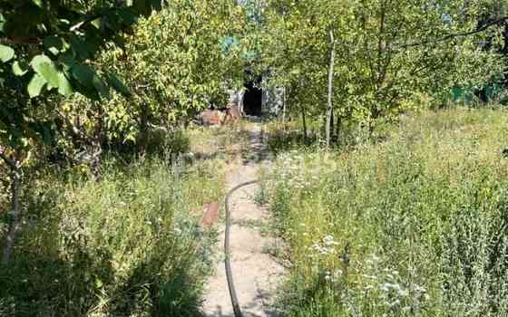 Дача с участком в 10 сот., Енбекшиказахский район, село Байтерек, ПКСТ Арман 