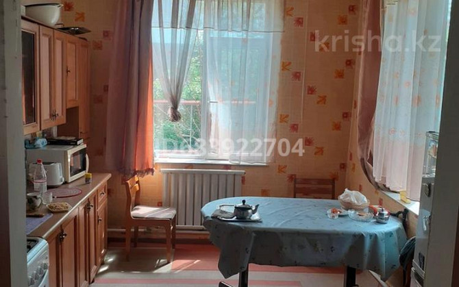 8-комнатный дом, 220 м², 9 сот., С/т Рахат 17  - photo 5