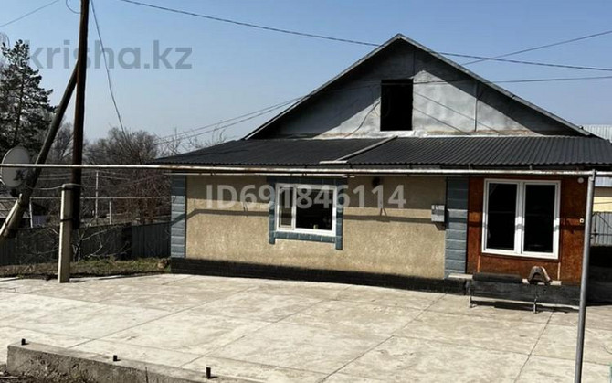 6-комнатный дом, 220 м², 10 сот., Аманкелді 2а  - photo 1