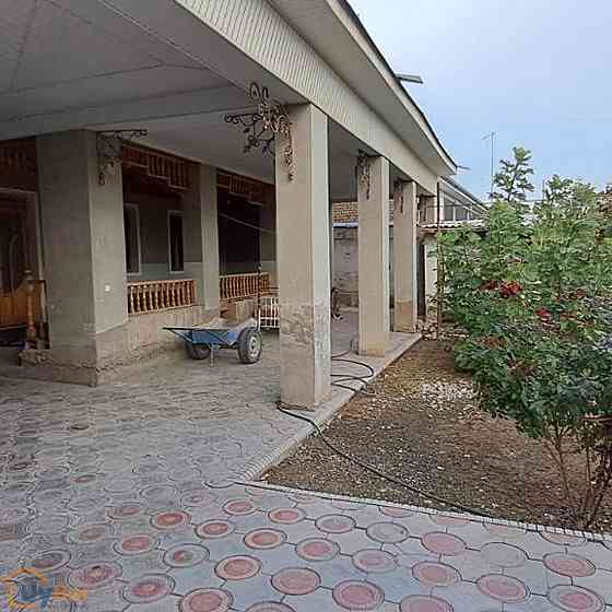 6 комнатный дом, 300 м2, Ташкентская область, Нурафшон, улица Ташкент Йули Нурафшон