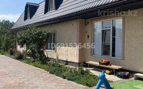 10-комнатный дом, 600 м², 12 сот., Тенистый 1 