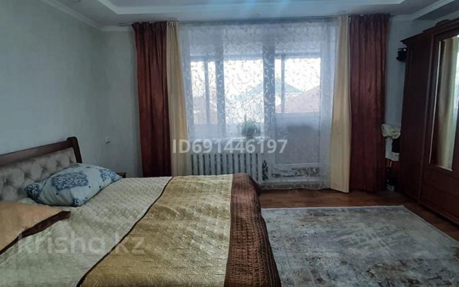 6-комнатный дом, 250 м², 6 сот., 26  - изображение 1