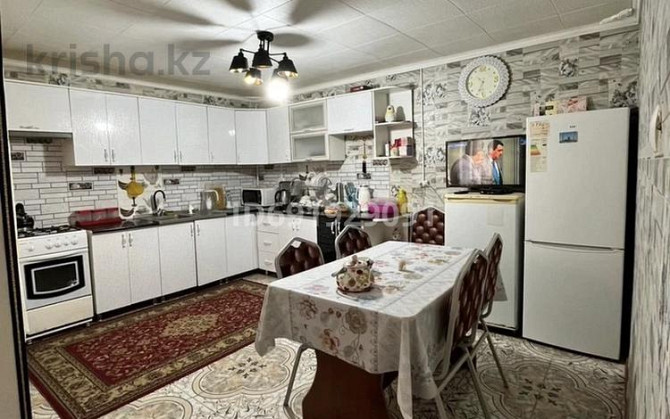 12-комнатный дом, 200 м², 10 сот., Өркениет 14А - Центральный рынок рядом Абай - изображение 6