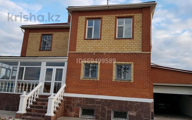 9-комнатный дом, 500 м², 16 сот., мкр Кунгей , Кунгей, Абыкена Толеубаева 1 Karagandy - photo 1