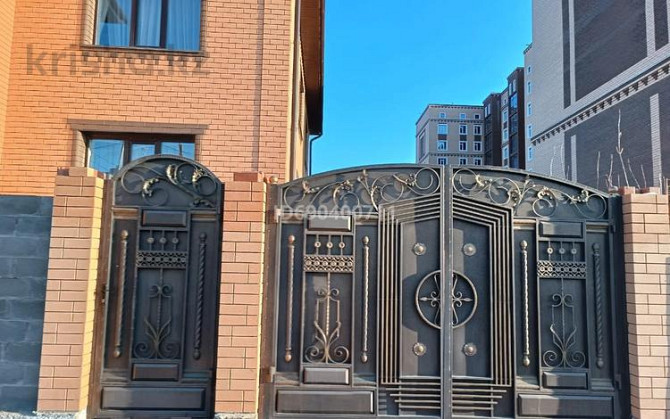 7-комнатный дом, 320 м², 6.4 сот., Ашимова - Район школы #3 Кокшетау - изображение 1