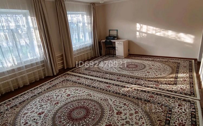 5-комнатный дом, 135 м², 6.11 сот., Толе би 22 А - Возле школы Ауэзова Сарыагаш - изображение 1