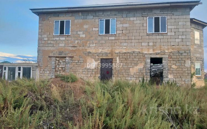 8-комнатный дом, 315 м², 10 сот., Женис 1 Талапкер - изображение 1