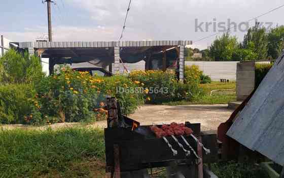 Дача с участком в 12 сот., Крайняя 165 Алматы