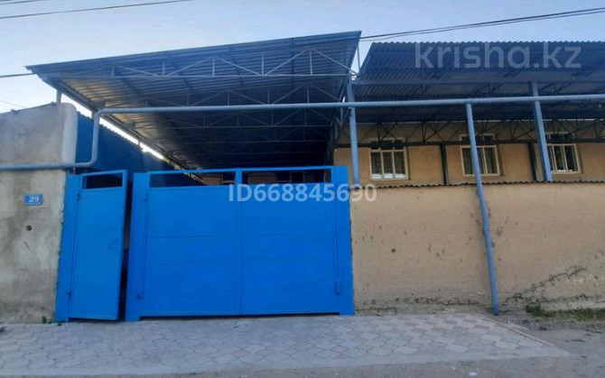 13-комнатный дом, 300 м², 12.5 сот., 1-й переулок Шокана Валиханова 29 Тараз - изображение 1