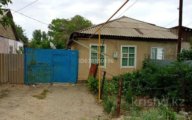 4-комнатный дом, 62 м², 4 сот., Иванова 111 Жаркент - изображение 1