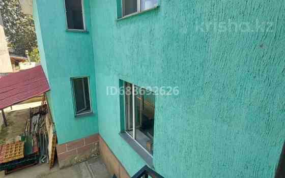 20-комнатный дом, 550 м², 5 сот., мкр Акбулак, Рыскулова - Шарипова Алматы
