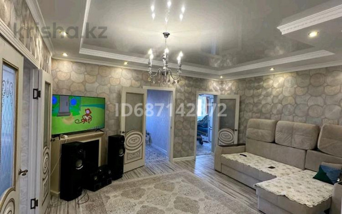 6-комнатный дом, 158 м², 12 сот., Возле трассы  - изображение 1