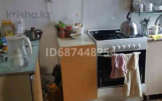 3-комнатный дом, 69.9 м², 4.13 сот., Еспаева 30а - Желтоксан Taraz
