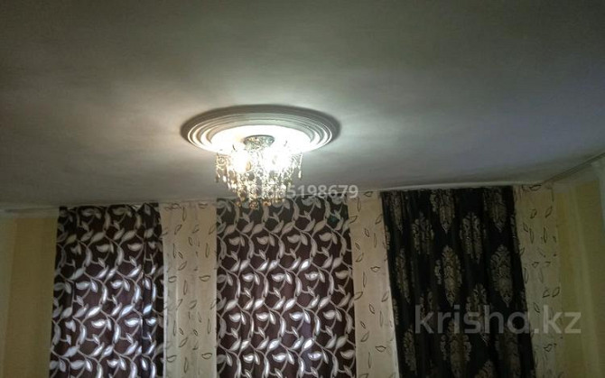 2-комнатный дом, 70 м², 7 сот., Садомскова Уральск - изображение 1