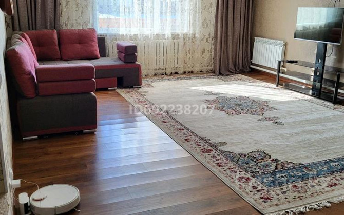 3-комнатный дом, 160 м², 10 сот., Сутюшева 16 - Район магазина Саяхат  - изображение 1