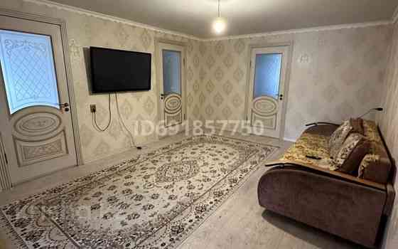 5-комнатный дом, 140 м², 9.3 сот., мкр Шанырак-1, Байторы 29 - И действующий продуктовый магазин Алматы