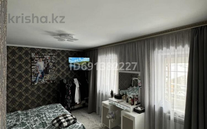 8-комнатный дом, 340 м², 7.9 сот., Жангельдина 4 Бесагаш - изображение 1