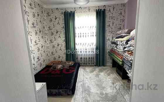 5-комнатный дом, 204 м², 8 сот., мкр Самал-1 49 - Қазиева ,Малхарова Шымкент