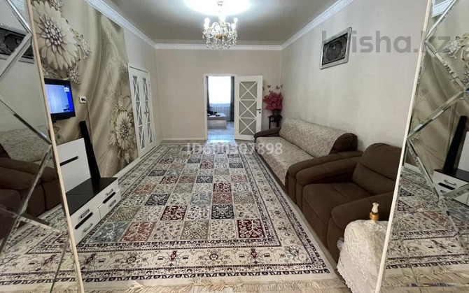 5-комнатный дом, 204 м², 8 сот., мкр Самал-1 49 - Қазиева ,Малхарова Шымкент - изображение 2