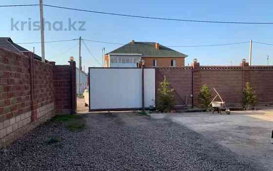 5-комнатный дом, 200 м², 10 сот., Дулатова 