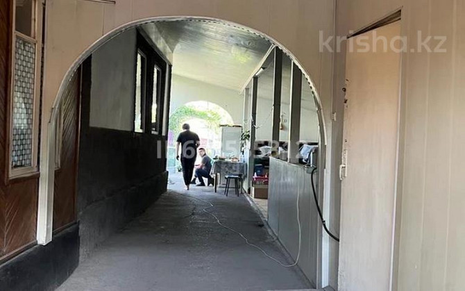 5-комнатный дом, 140 м², 8 сот., Луговского 26 - Сзади склада ялян тупиковая улица. Алматы - изображение 5