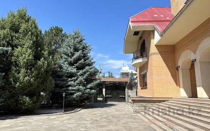 7-комнатный дом, 700 м², 12 сот., мкр Баганашыл, Рахмадиева - Академия КНБ Almaty - photo 2