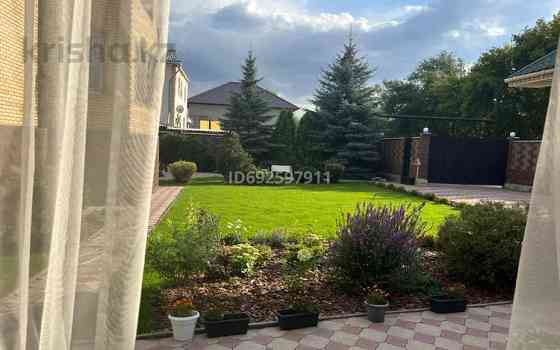 6-комнатный дом, 450 м², 20 сот., Аманжолова Караганда