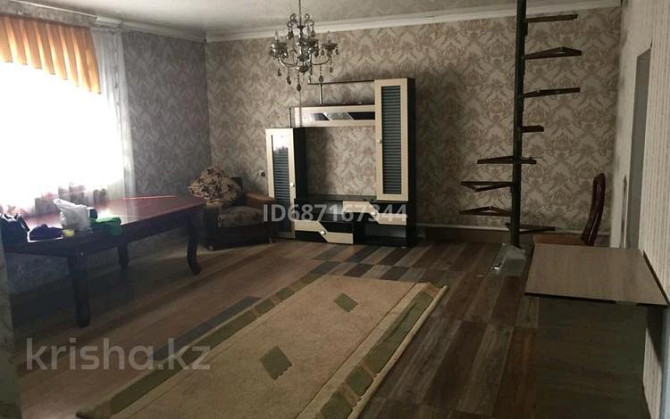 6-комнатный дом, 280 м², 6 сот., С.о Жибек жолы микрорайон 8 улица 5 дом 42  - photo 5