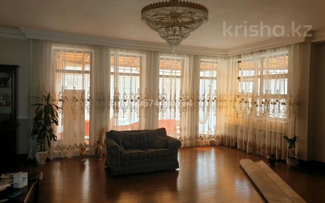 9-комнатный дом, 900 м², 18 сот., улица Ертис 1 Astana - photo 2