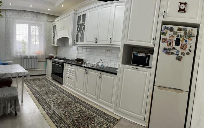 5-комнатный дом, 210 м², 6 сот., Нур 47  - photo 1