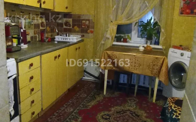 8-комнатный дом, 118.3 м², 22.5 сот., Курмангазы 56 - Церковь  - изображение 4